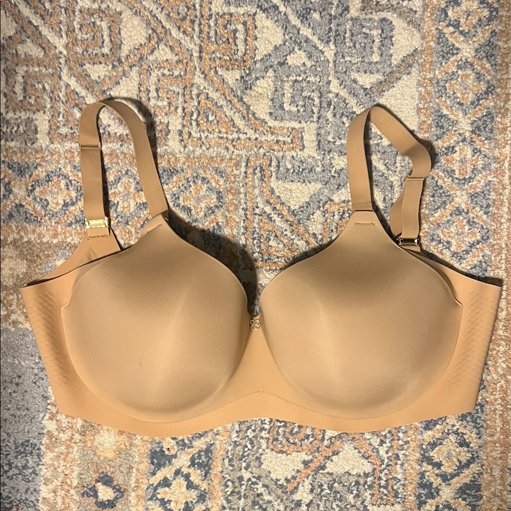 NWT Honeylove Wireless/Seamless Tan Bra